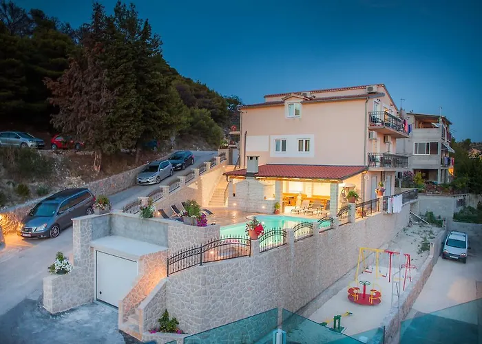Apartments Villa Matea